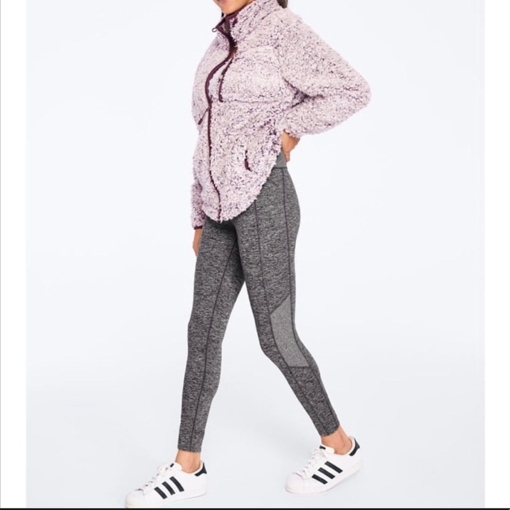 PINK VICTORIA SECRET COZY GRAY LEGGINGS